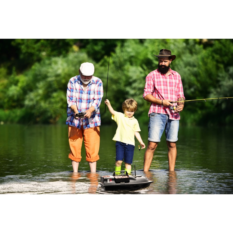 LAKE XLEGEND Remote-Controlled Bait Boat